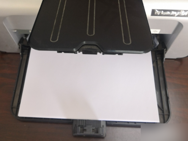 京瓷5021打印机如何换墨盒1