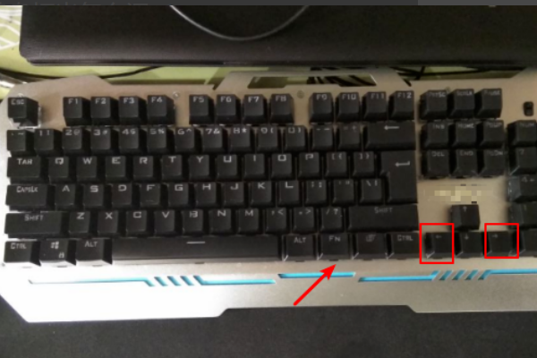 狼蛛f2068机械键盘怎么调灯光5
